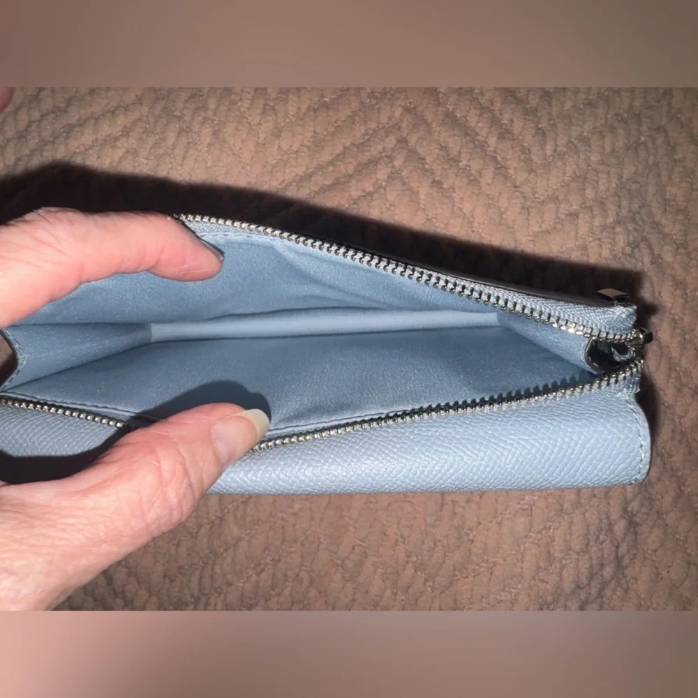 Coach Powder Blue Leather Wristlet Wallet w/ Strap NWOT